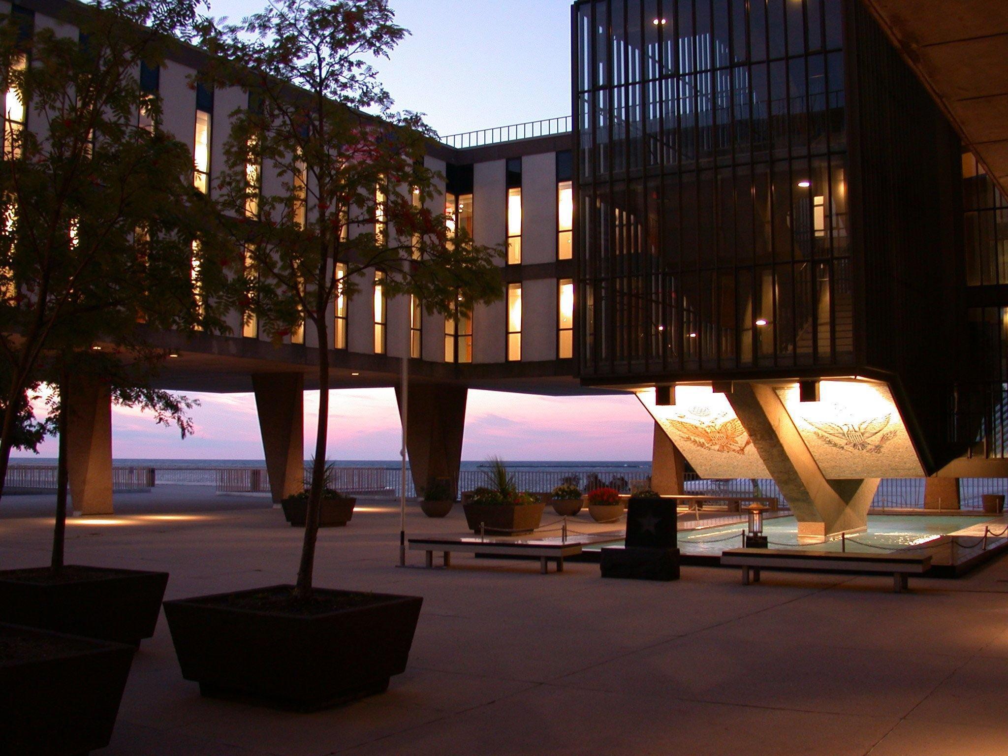 Hotel Crowne Plaza Milwaukee South By Ihg Extérieur photo