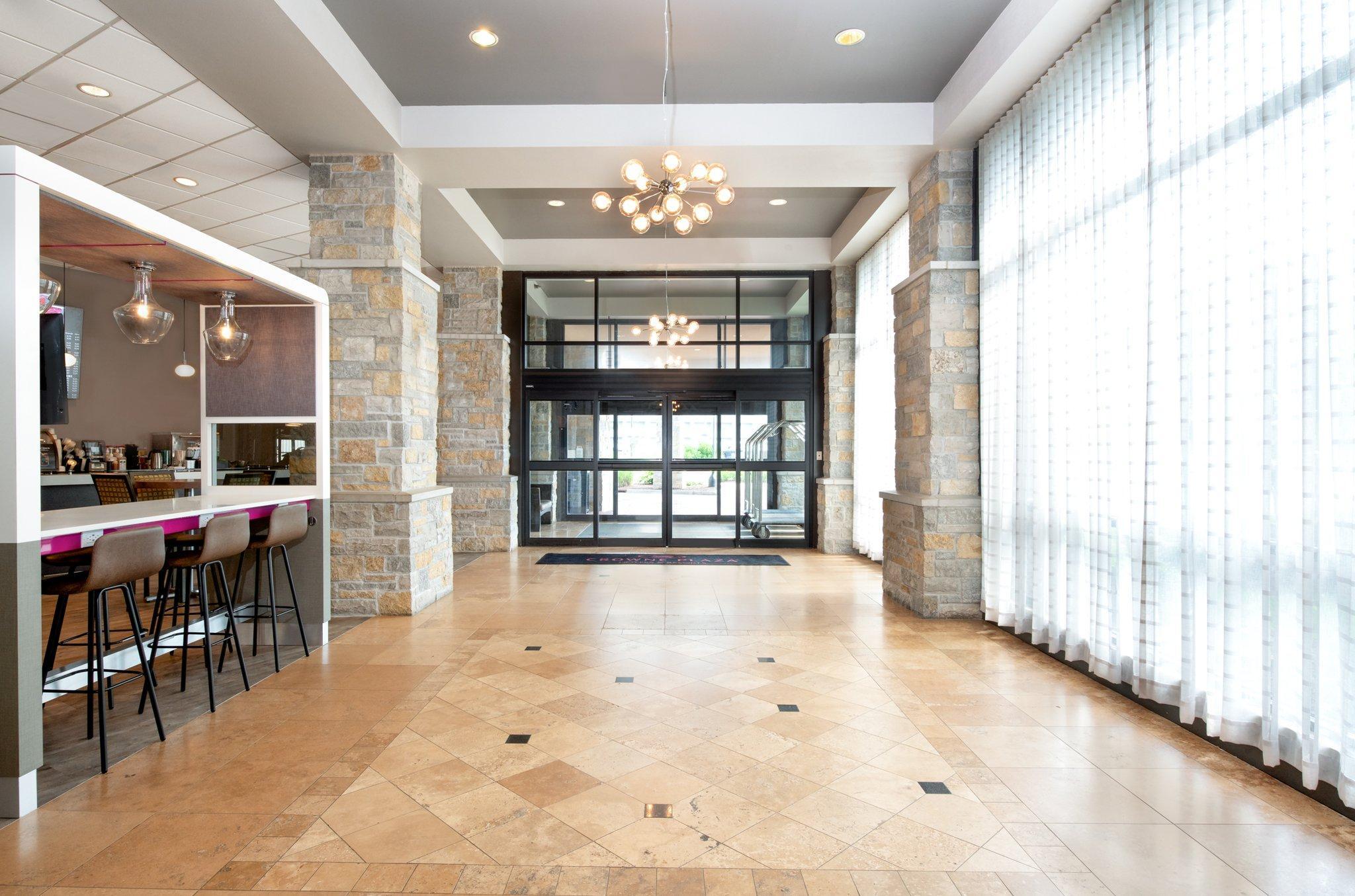 Hotel Crowne Plaza Milwaukee South By Ihg Extérieur photo